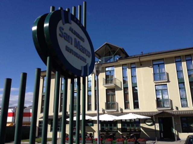 Albergo Ristorante San Marco Carmagnola Exterior photo