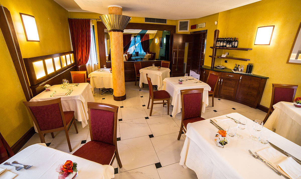 Albergo Ristorante San Marco Carmagnola Exterior photo